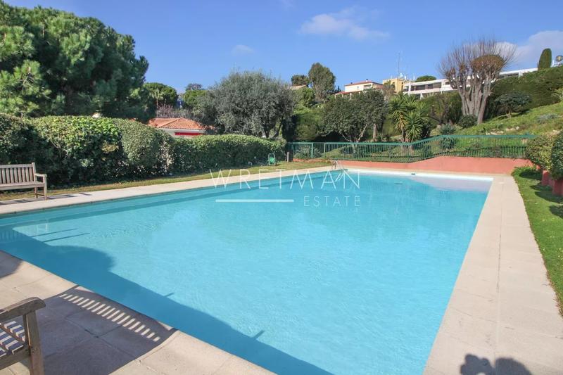 Appartement - 91 m² - 4 pièces