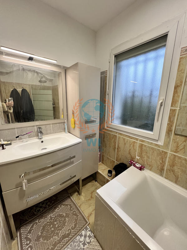 Maison - 115 m² - 4 pièces