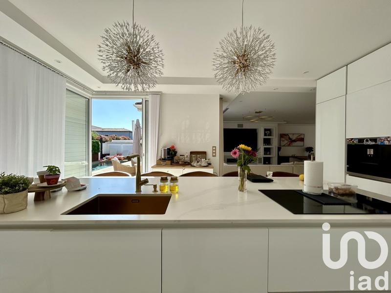 Maison - 155 m² - 5 pièces