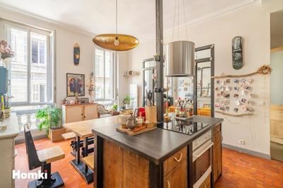 Appartement - 91 m² - 4 pièces