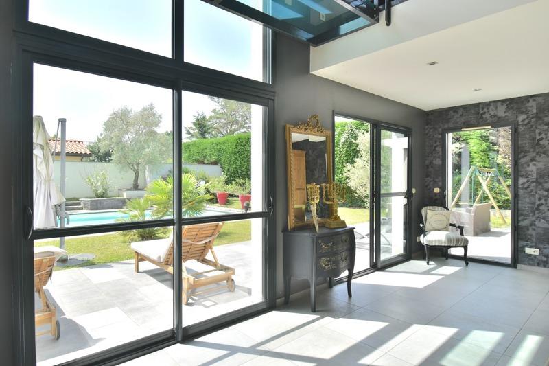 Maison - 210 m² - 7 pièces