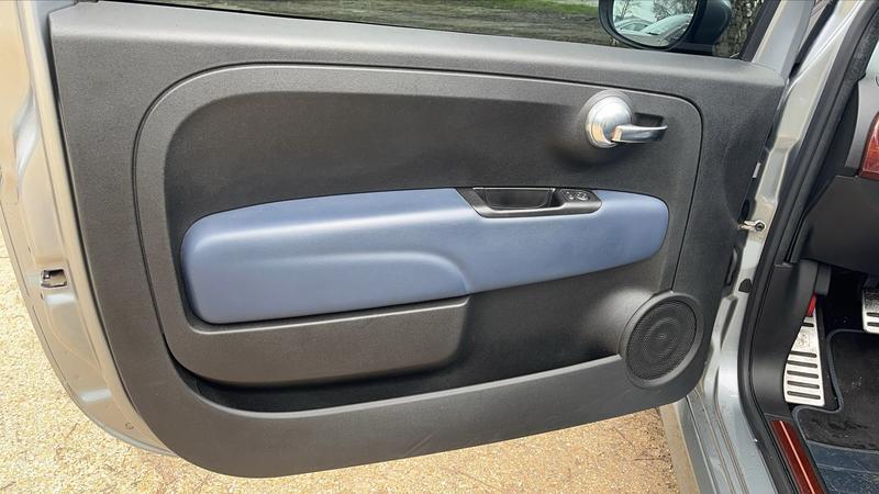 Abarth 500c 1.4 Turbo t-Jet 180 695 Rivale