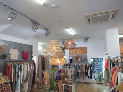 Fonds de commerce - 150 m²