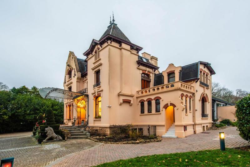 Manoir - 696 m² - 21 pièces