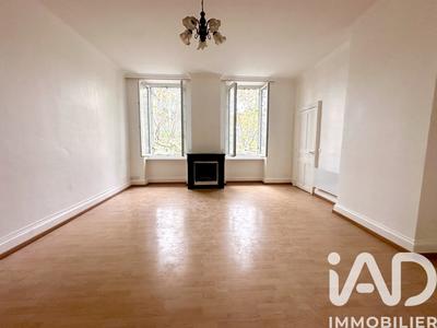 Appartement - 120 m² - 5 pièces