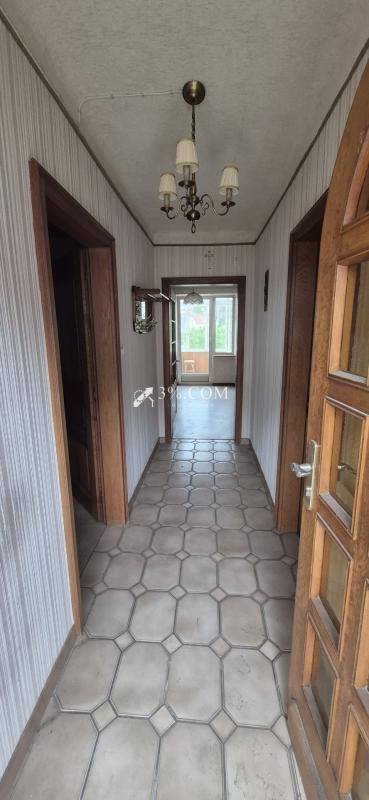 Maison - 202 m² - 12 pièces