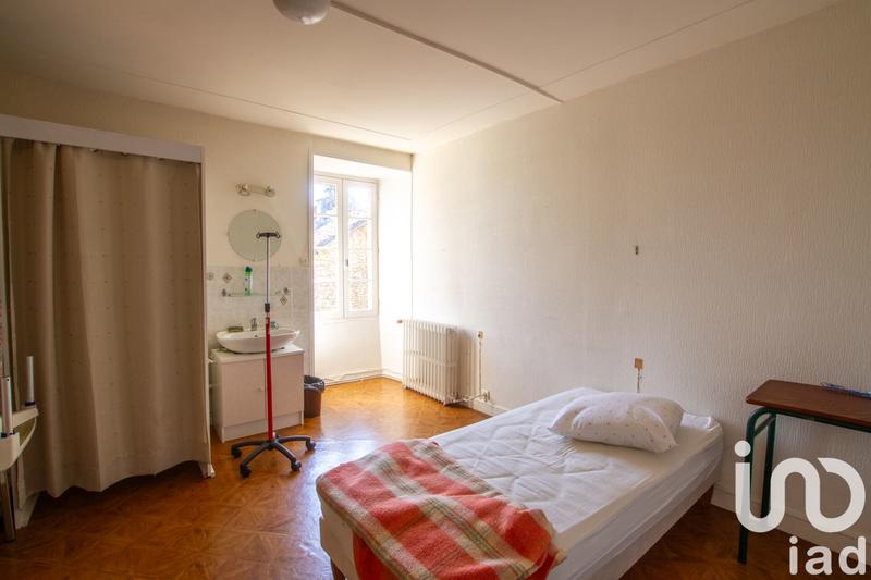 Maison - 316 m² - 22 pièces