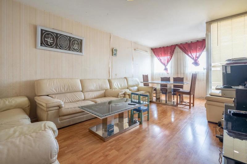 Appartement - 83 m² - 4 pièces