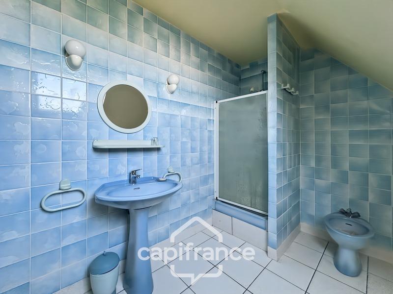 Maison - 140 m² - 8 pièces