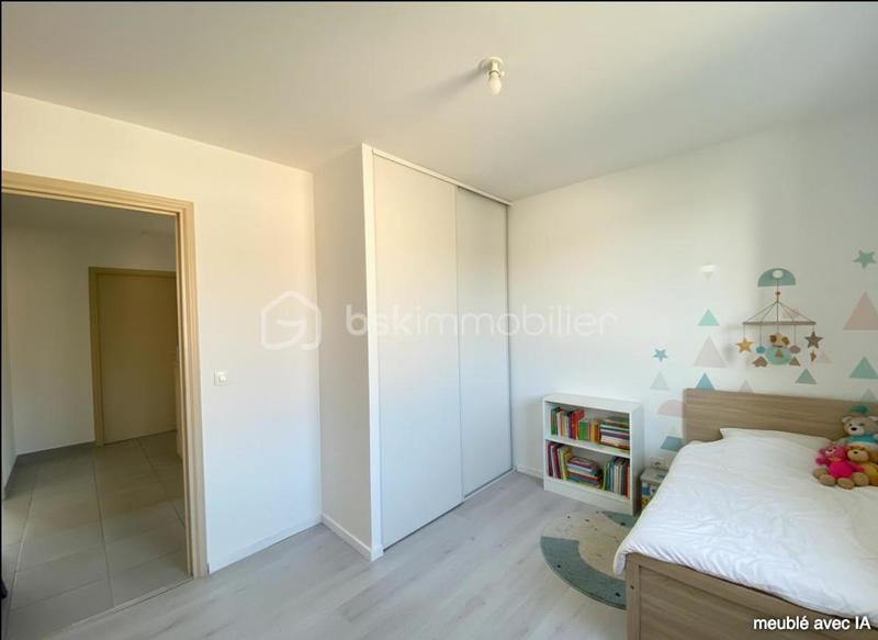 Maison - 97 m² - 5 pièces