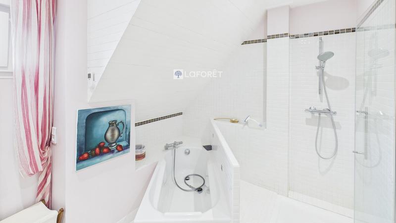 Maison contemporaine - 160 m² - 7 pièces