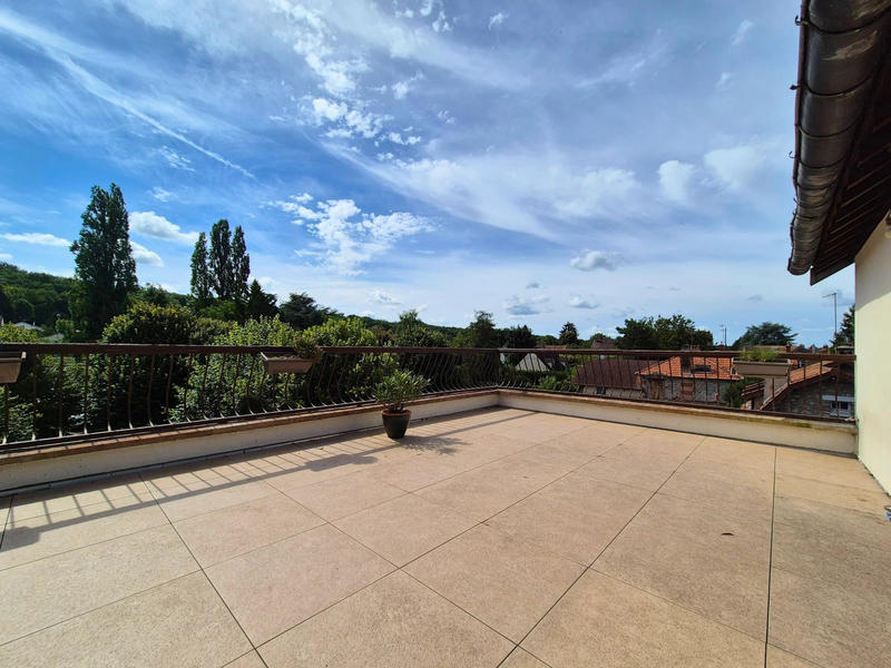 Appartement - 118 m² - 5 pièces