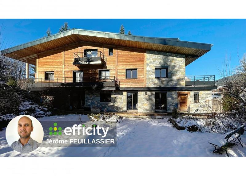 Châlet - 370 m² - 18 pièces