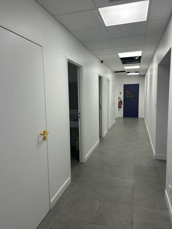 Bureau - 202 m²