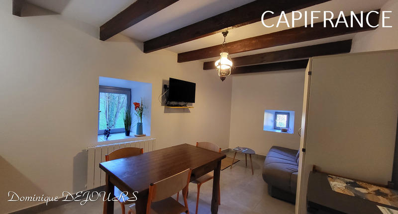 Maison - 205 m² - 11 pièces