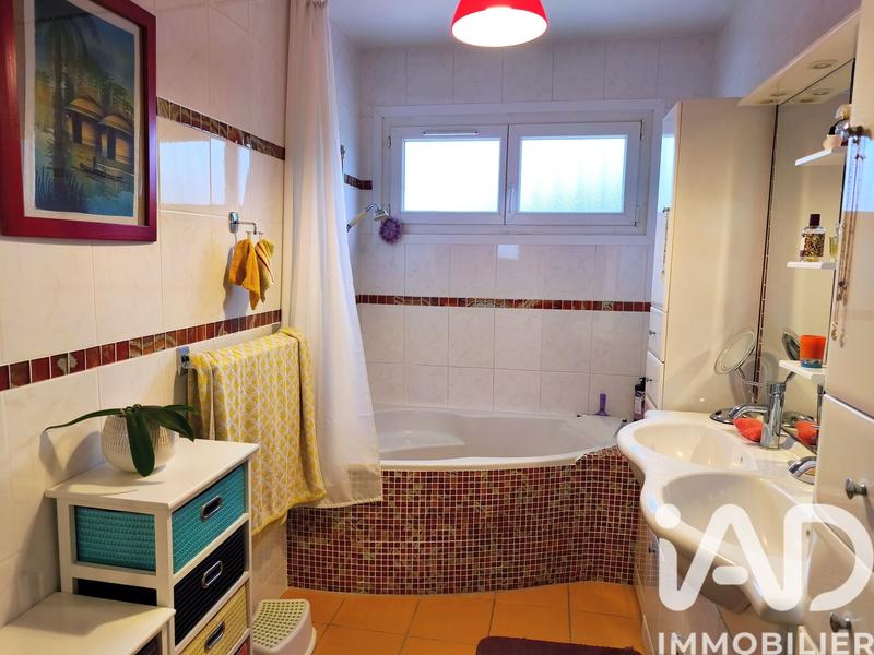 Maison - 140 m² - 6 pièces