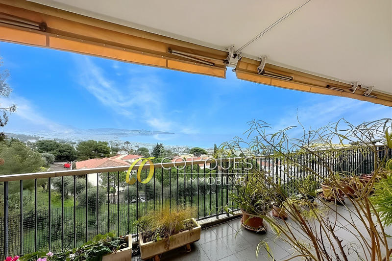 Appartement - 99 m² - 4 pièces