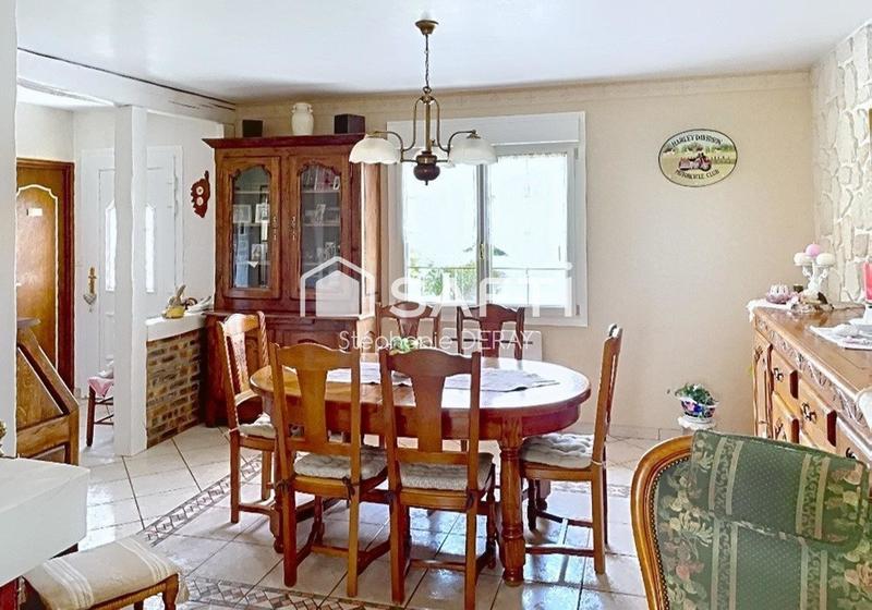 Maison - 102 m² - 5 pièces