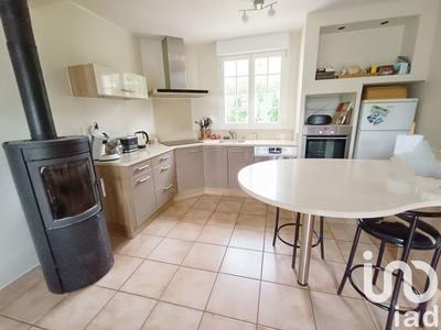 Maison - 97 m² - 4 pièces