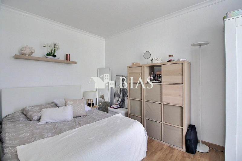 Appartement - 85 m² - 5 pièces