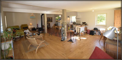 Maison - 180 m² - 5 pièces