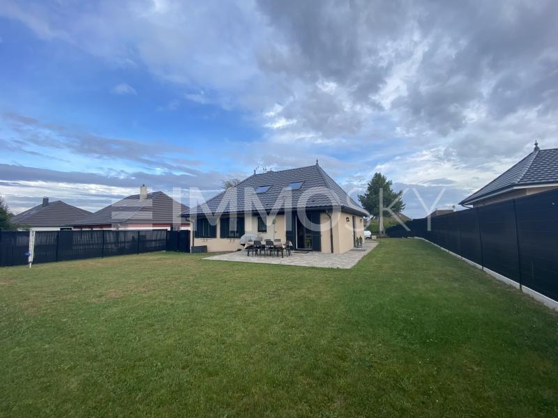 Villa - 155 m² - 6 pièces