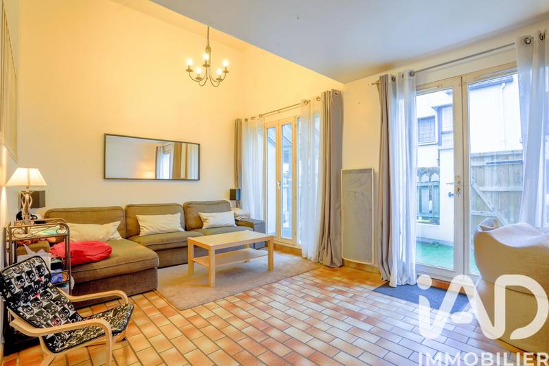 Maison de ville - 100 m² - 5 pièces