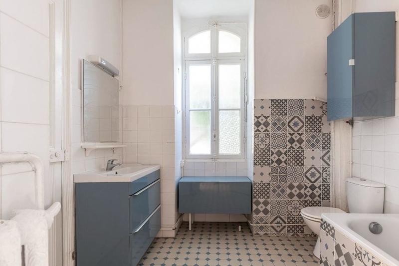 Appartement - 136 m² - 6 pièces