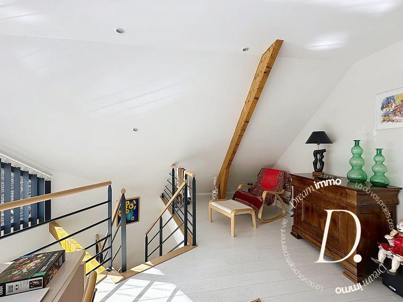 Villa - 191 m² - 8 pièces