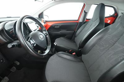Toyota Aygo 1.0 Vvt-i X-Wave 5p 69 ch