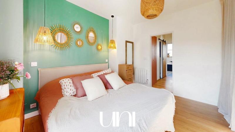 Appartement - 70 m² - 3 pièces