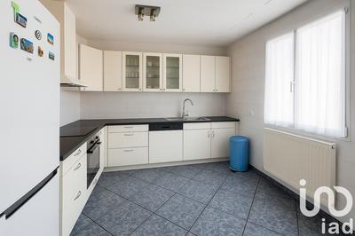 Maison - 151 m² - 5 pièces