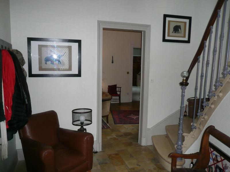 Maison de ville - 261 m² - 11 pièces