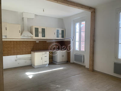 Appartement - 94 m² - 4 pièces