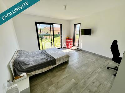 Maison - 162 m² - 5 pièces