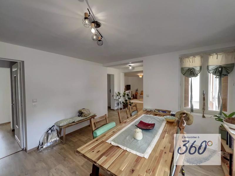 Maison - 136 m² - 5 pièces