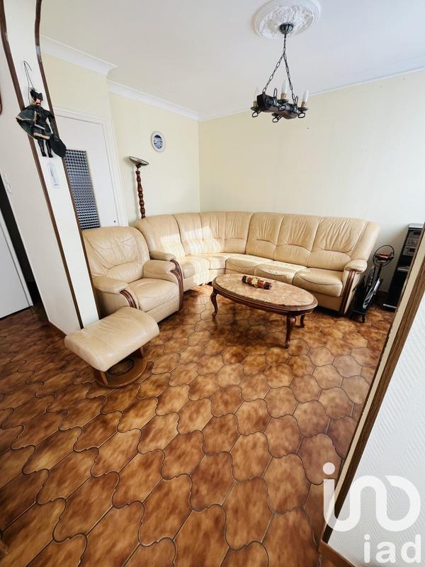 Maison - 81 m² - 5 pièces