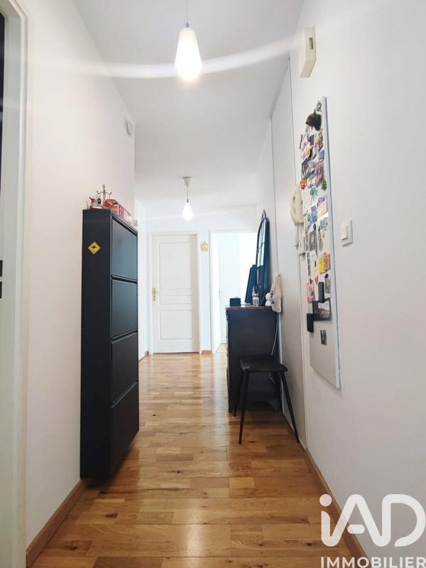 Appartement - 77 m² - 3 pièces
