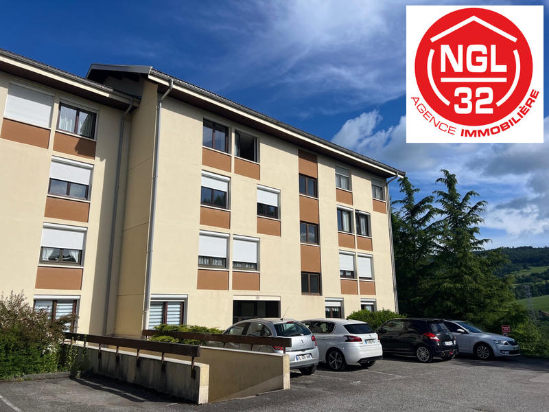 Appartement - 80 m² - 4 pièces