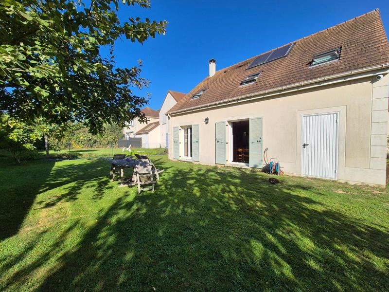 Maison - 115 m² - 6 pièces