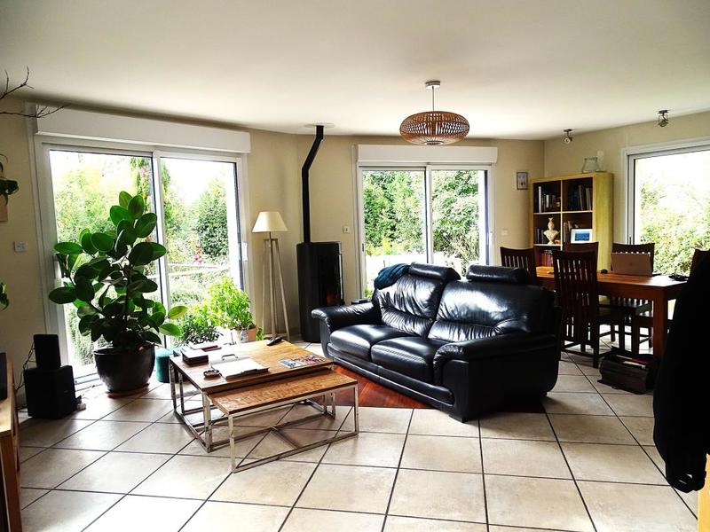 Maison - 165 m² - 8 pièces