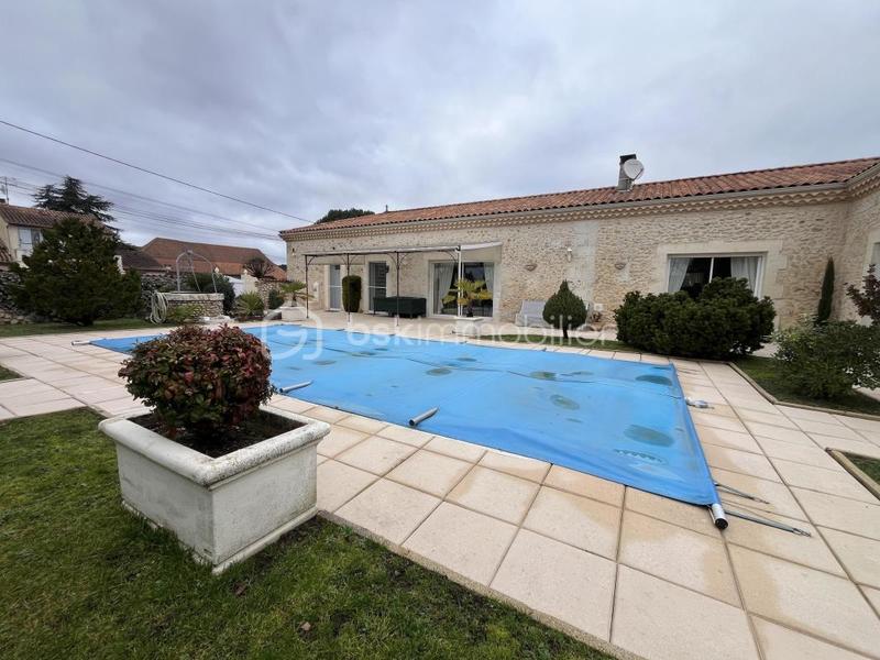 Maison ancienne - 180 m² - 5 pièces