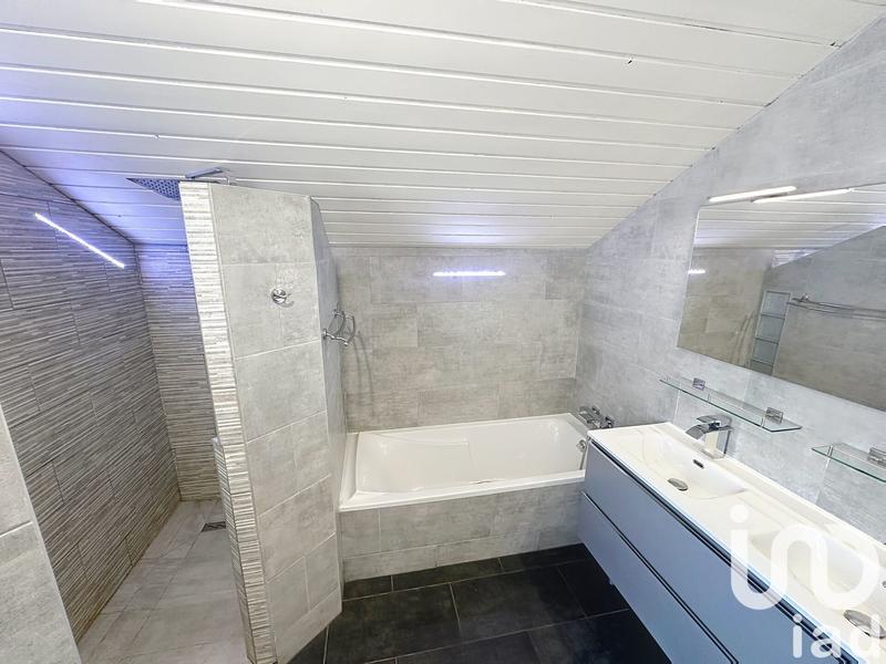 Maison - 117 m² - 5 pièces