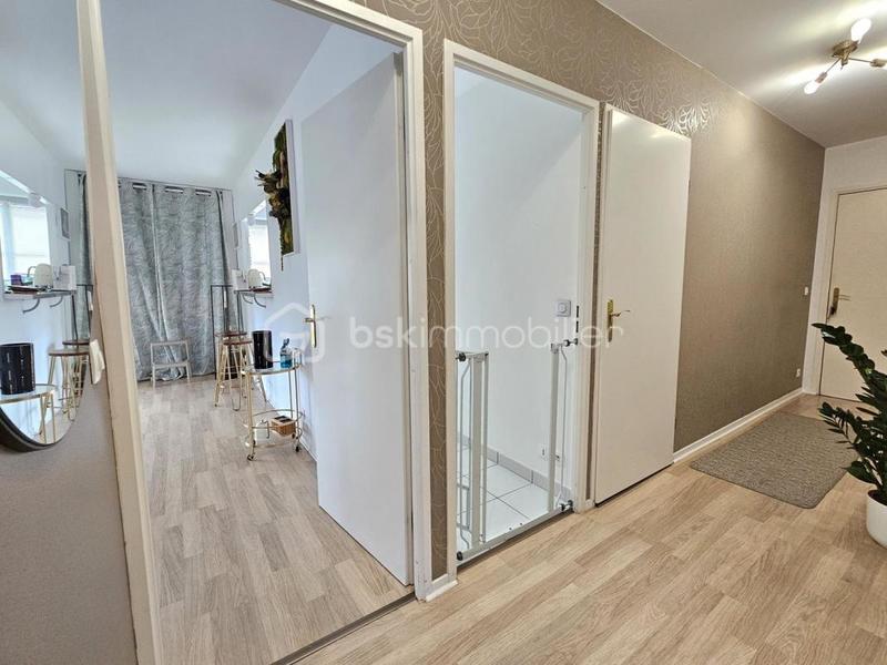 Appartement - 70 m² - 4 pièces