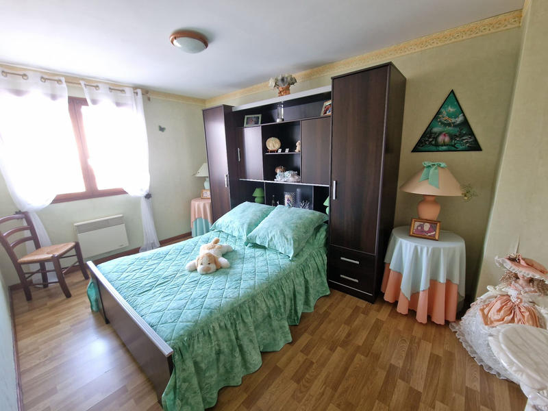 Villa - 100 m² - 4 pièces