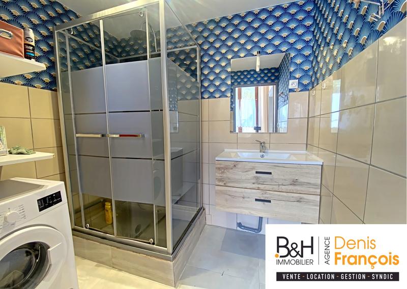 Maison - 380 m² - 18 pièces