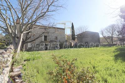 Maison en pierre - 200 m² - 6 pièces