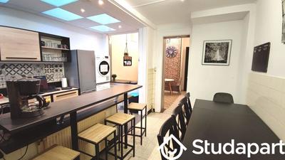 Chambre - 103 m² - 1 pièce