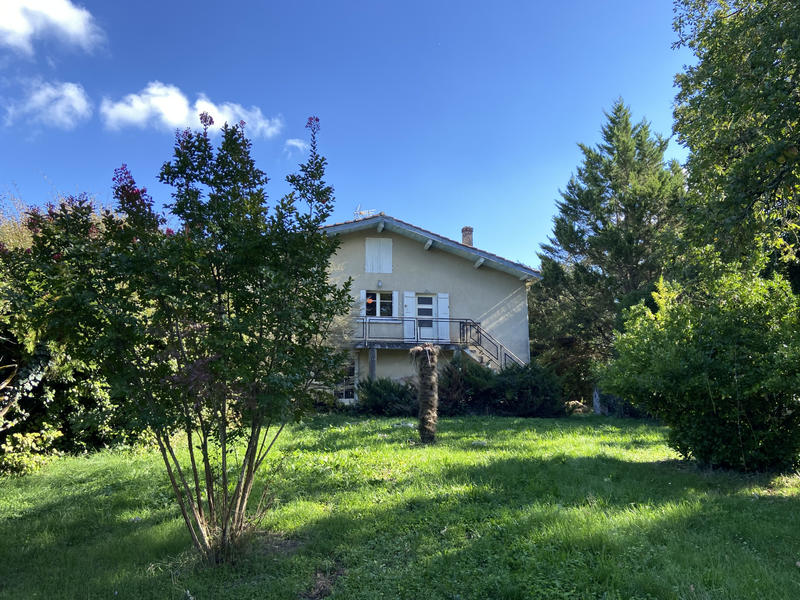 Maison - 173 m² - 11 pièces