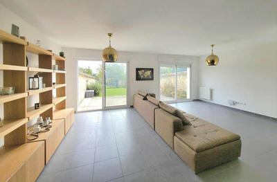 Maison - 145 m² - 7 pièces